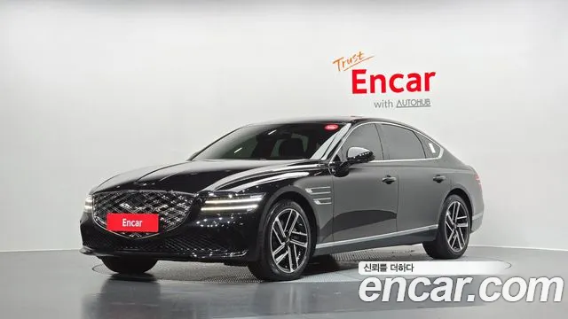 Фотография автомобиля — Genesis G80 RG3