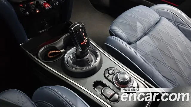 MINI Countryman — Фото автомобиля 12