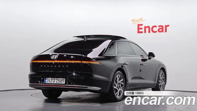 Hyundai Grandeur GN7 — Фото автомобиля 2