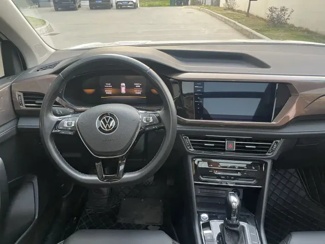Volkswagen Tharu — Фото автомобиля 14