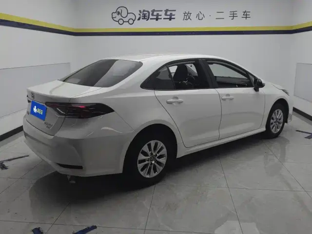 Toyota Corolla — Фото автомобиля 3