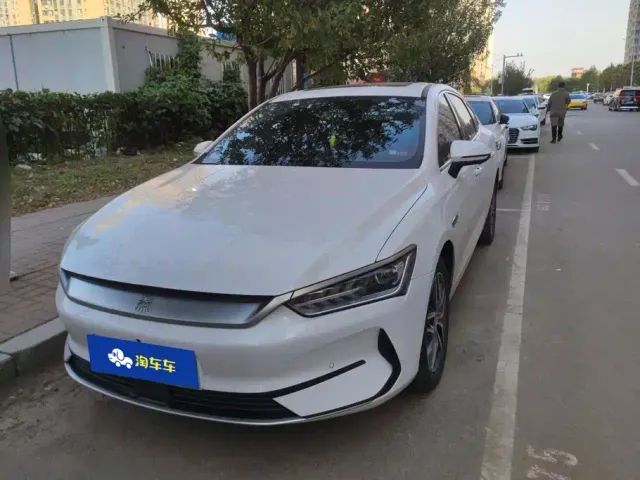 Фотография автомобиля — BYD Qin PLUS