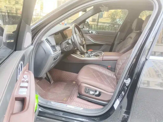 BMW X5 — Фото автомобиля 8