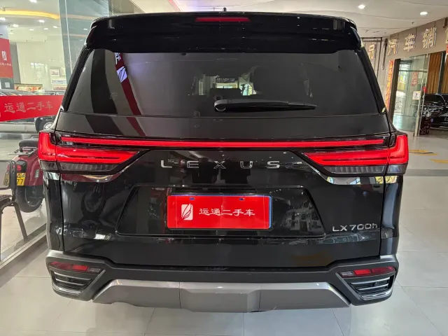 Lexus LX — Фото автомобиля 20