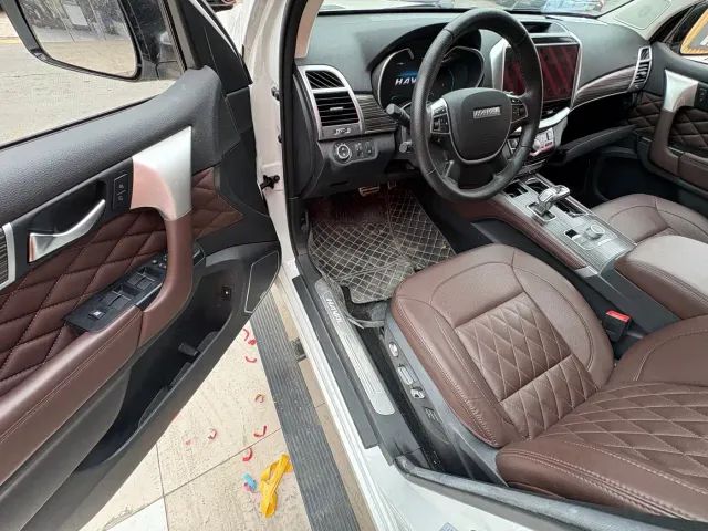 Haval H9 — Фото автомобиля 6