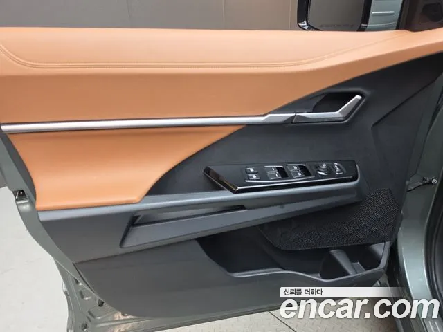 KGM Torres — Фото автомобиля 13