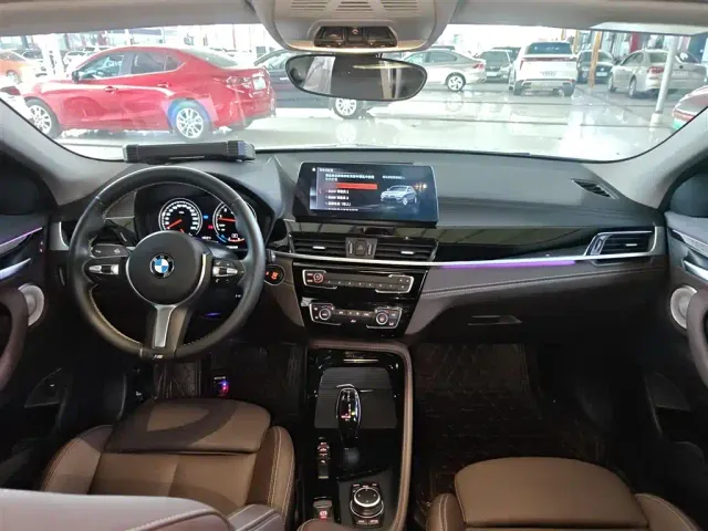 BMW X2 — Фото автомобиля 5