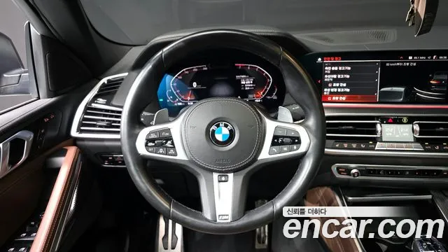 BMW X6 xDrive40i M Sport — Фото автомобиля 13