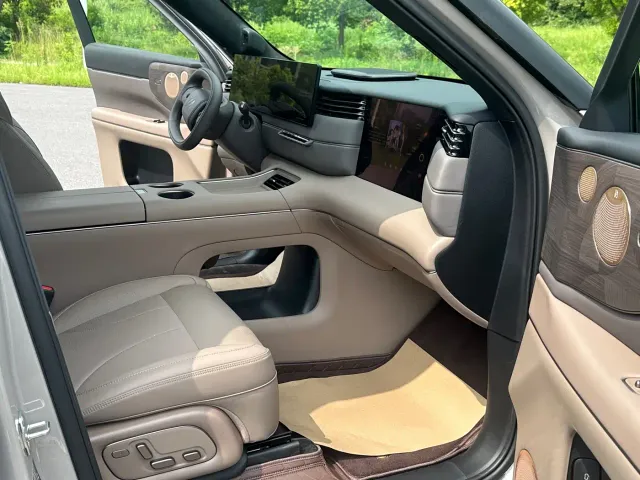 IM Motors LS8 — Фото автомобиля 10