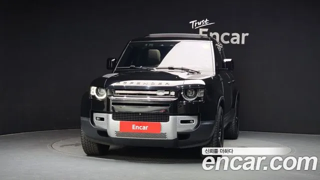 Land Rover Defender — Фото автомобиля 3