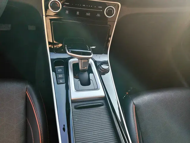 Kia Seltos — Фото автомобиля 10