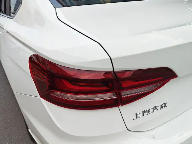 Volkswagen Lavida — Фото автомобиля 14
