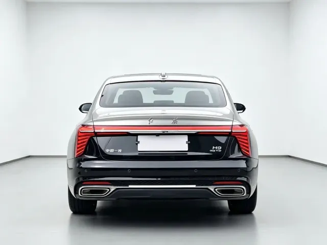 Hongqi H5 — Фото автомобиля 5