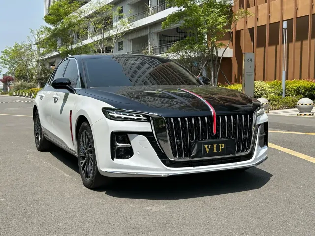 Hongqi H5 — Фото автомобиля 4