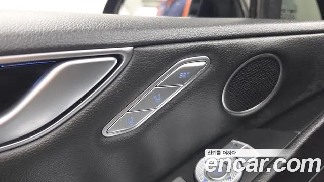 Genesis G80 RG3 — Фото автомобиля 29
