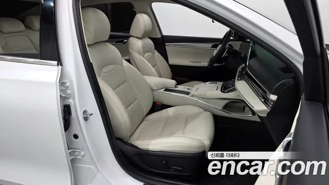 Hyundai Grandeur Новый Grandeur IG — Фото автомобиля 11