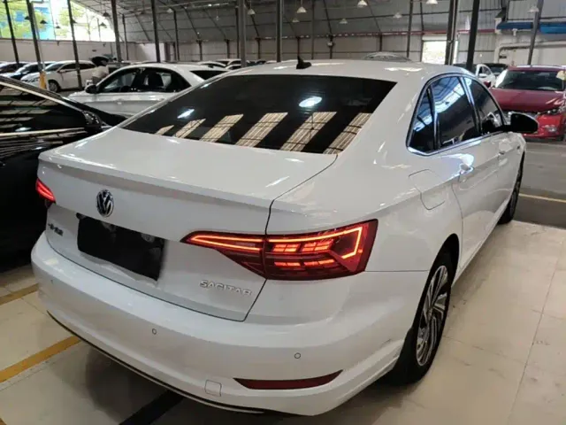 Volkswagen Sagitar — Фото автомобиля 6