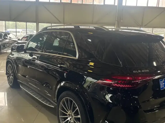 Mercedes-Benz GLE-Class — Фото автомобиля 6