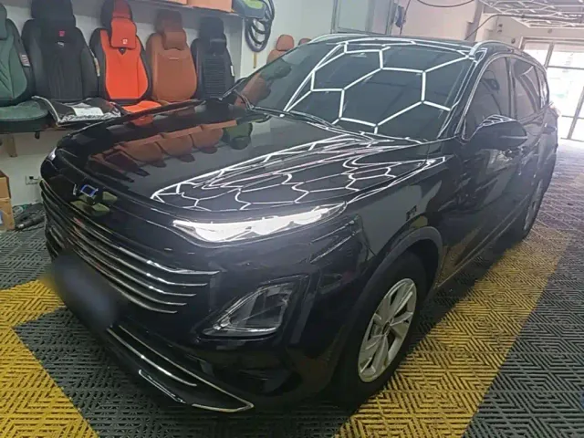 Фотография автомобиля — Bestune T90