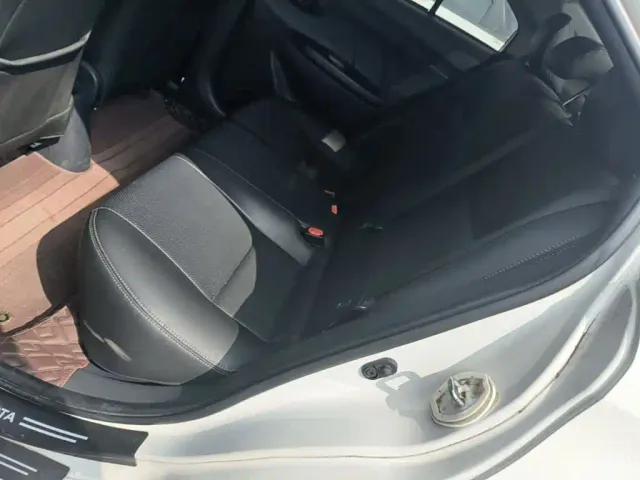 Toyota Vios — Фото автомобиля 16