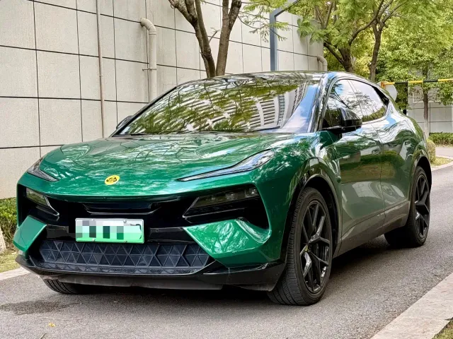 Lotus Eletre — Фото автомобиля 8