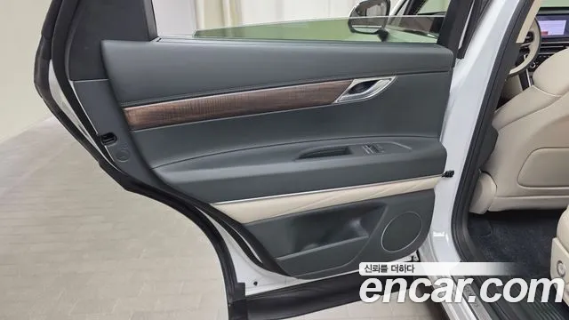 Genesis GV80 — Фото автомобиля 14