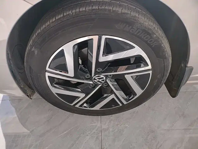 Volkswagen Sagitar — Фото автомобиля 22