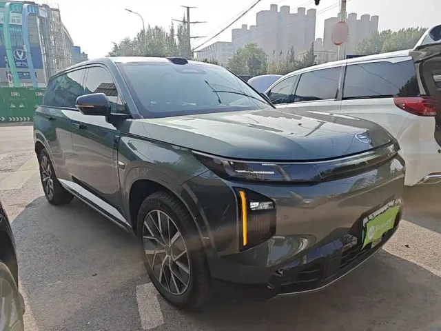 GAC Trumpchi Xiangwang S7 — Фото автомобиля 3