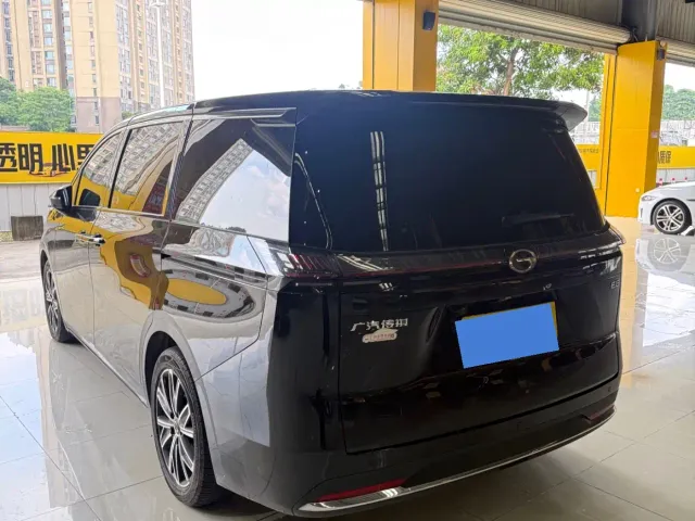 GAC Trumpchi E8 — Фото автомобиля 9