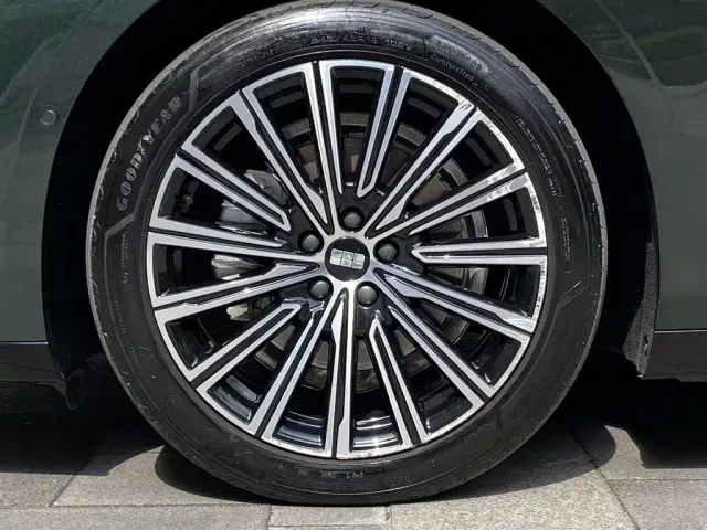 Geely Galaxy Xingyao 8 — Фото автомобиля 22