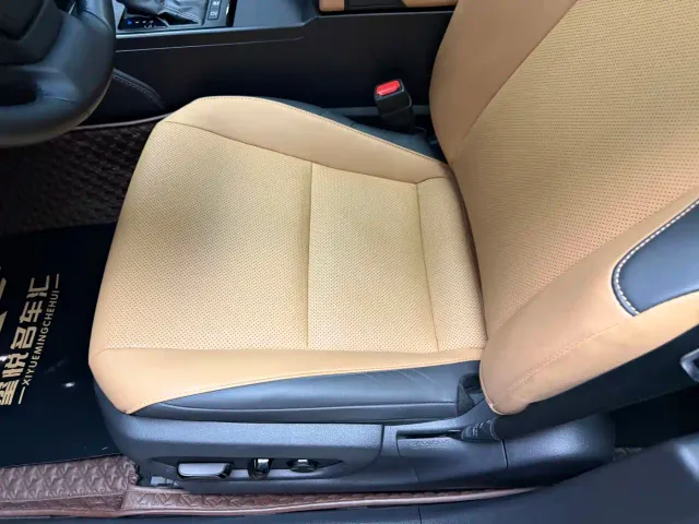 Lexus ES — Фото автомобиля 22