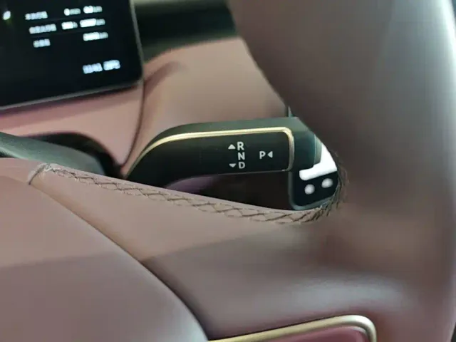 Nio ET5 Touring — Фото автомобиля 13