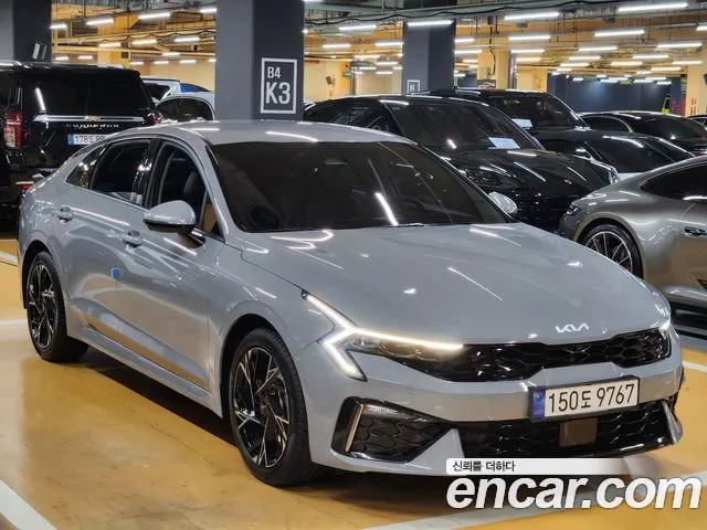 Kia K5 Generation 3 — Фото автомобиля 3