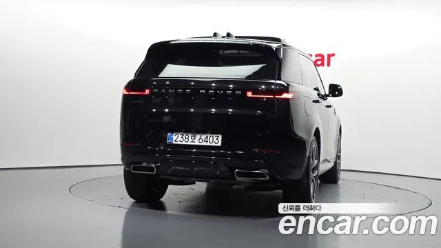 Land Rover Range Rover Sport — Фото автомобиля 4