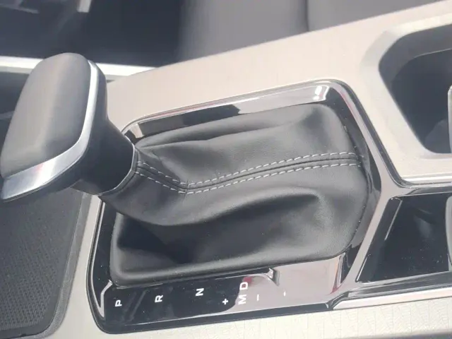 Geely Emgrand — Фото автомобиля 14