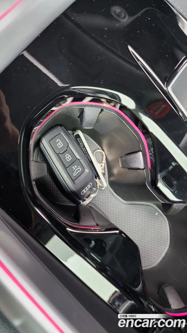 Audi Q5 45 TFSI quattro S Line — Фото автомобиля 29