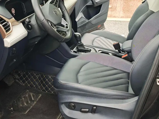 Volkswagen Tharu — Фото автомобиля 3