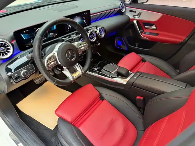Mercedes-Benz A-Class AMG — Фото автомобиля 12