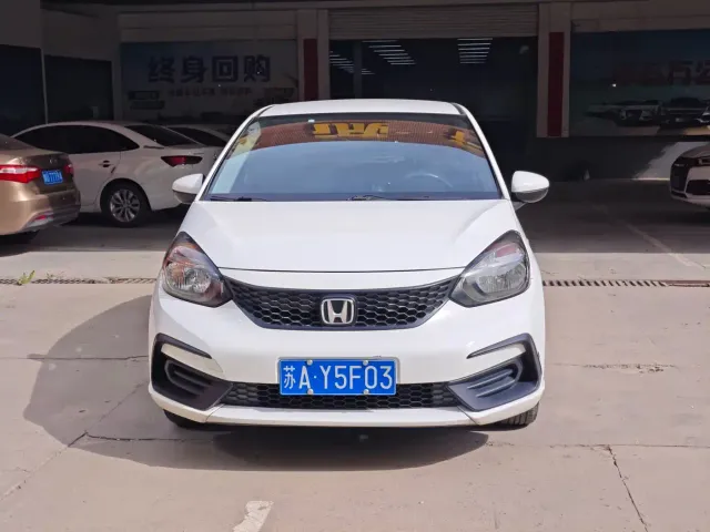Honda Fit — Фото автомобиля 2