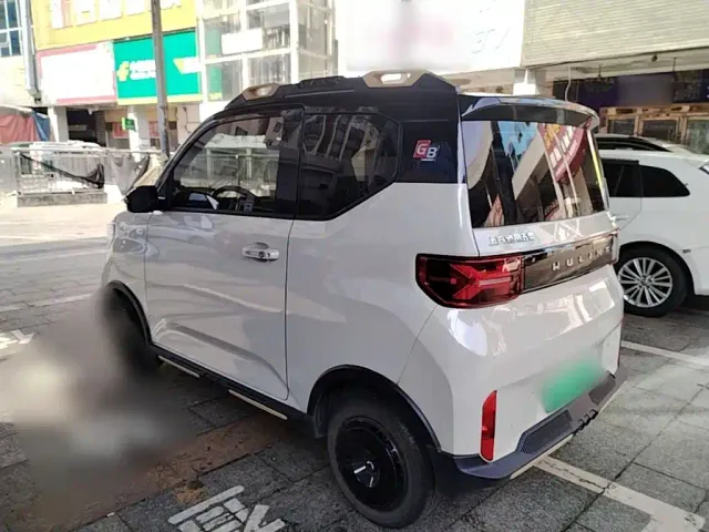 Wuling Hongguang Mini EV — Фото автомобиля 4