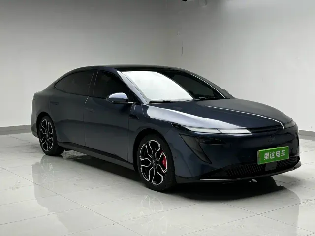Nissan N7 — Фото автомобиля 3