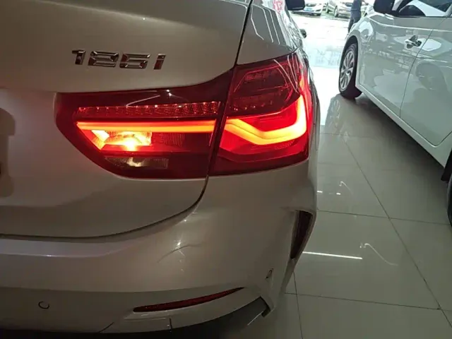 BMW 1 Series — Фото автомобиля 7