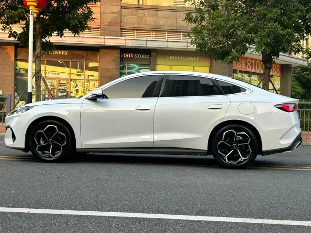 BYD Seal 06 — Фото автомобиля 7