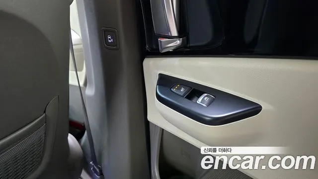 Kia Canival Carnival 4 поколение 9 мест Prestige — Фото автомобиля 27