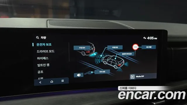 Hyundai Santa Fe MX5 — Фото автомобиля 16
