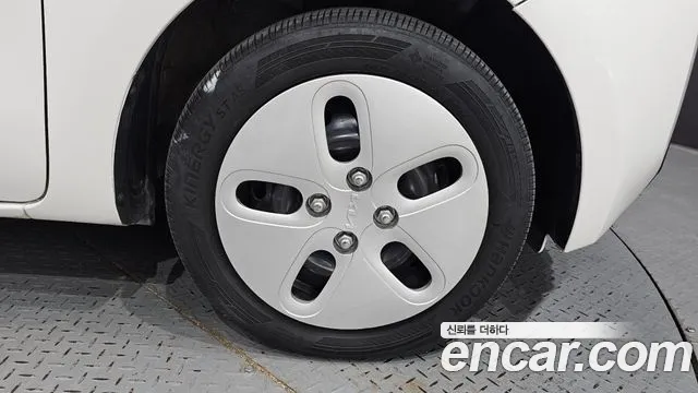 Kia RAY Новый Kia Ray Фургон — Фото автомобиля 21