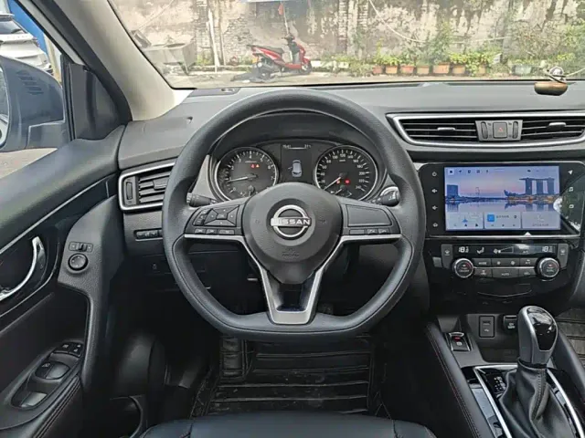 Nissan Qashqai — Фото автомобиля 10