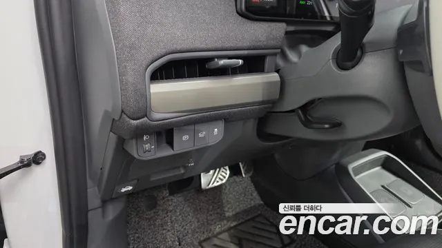 Kia EV3 — Фото автомобиля 27
