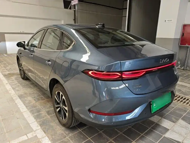 BYD Qin PLUS — Фото автомобиля 4