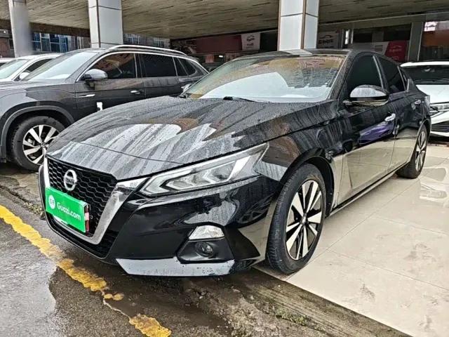 Фотография автомобиля — Nissan Teana